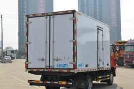 多利卡D6&nbsp;冷藏车上装图片