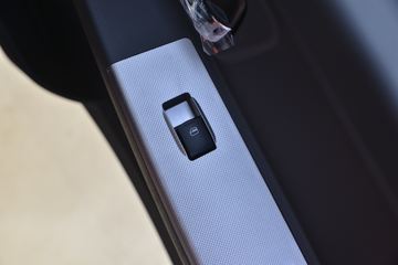 ���� ������D6-L ���ܰ� 140���� 4.2�׵��Ų�դʽ�Ῠ(��ʿ��8��)(����)ͼƬ