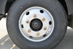 东风 多利卡D6 136马力 4.17米单排栏板轻卡(国六)(EQ1041S3CDF)