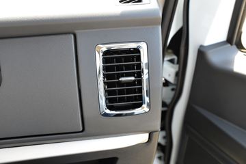 ���� ������D5 ���ܰ� 115���� 3.8�׵�����ʽ�Ῠ(����)(��ɲ)ͼƬ