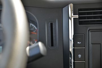 ���� ������D5 ���ܰ� 115���� 3.8�׵�����ʽ�Ῠ(����)(��ɲ)ͼƬ
