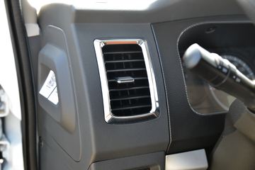 ���� ������D5 ���ܰ� 115���� 3.8�׵�����ʽ�Ῠ(����)(��ɲ)ͼƬ