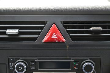 ���� ������K8 195���� 4X2 6.2����س�(����)(EQ5180XLC8CDEAC)ͼƬ