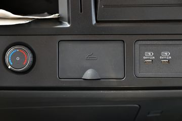 ���� ����������K6-L ��׼�� 160���� 4X2 4.17����س�(����)(4.33�ٱ�)(EQ5041XLC8CD2AC)ͼƬ