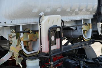 ���� ������K8 195���� 4X2 6.2����س�(����)(EQ5180XLC8CDEAC)ͼƬ