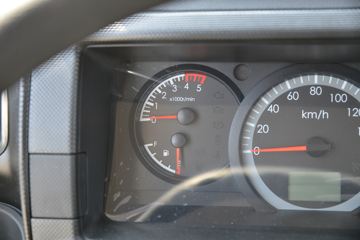 ���� ����������K6-L ��׼�� 160���� 4X2 4.17����س�(����)(4.33�ٱ�)(EQ5041XLC8CD2AC)ͼƬ