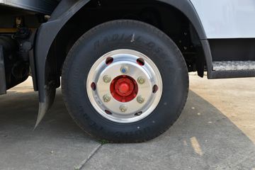 ���� ����������K6-L ��׼�� 160���� 4X2 4.17����س�(����)(4.33�ٱ�)(EQ5041XLC8CD2AC)ͼƬ