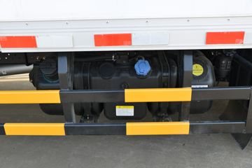 ���� ����������K6-L ��׼�� 160���� 4X2 4.17����س�(����)(4.33�ٱ�)(EQ5041XLC8CD2AC)ͼƬ