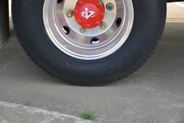 ���� ����������K6-L ��׼�� 160���� 4X2 4.17����س�(����)(4.33�ٱ�)(EQ5041XLC8CD2AC)ͼƬ