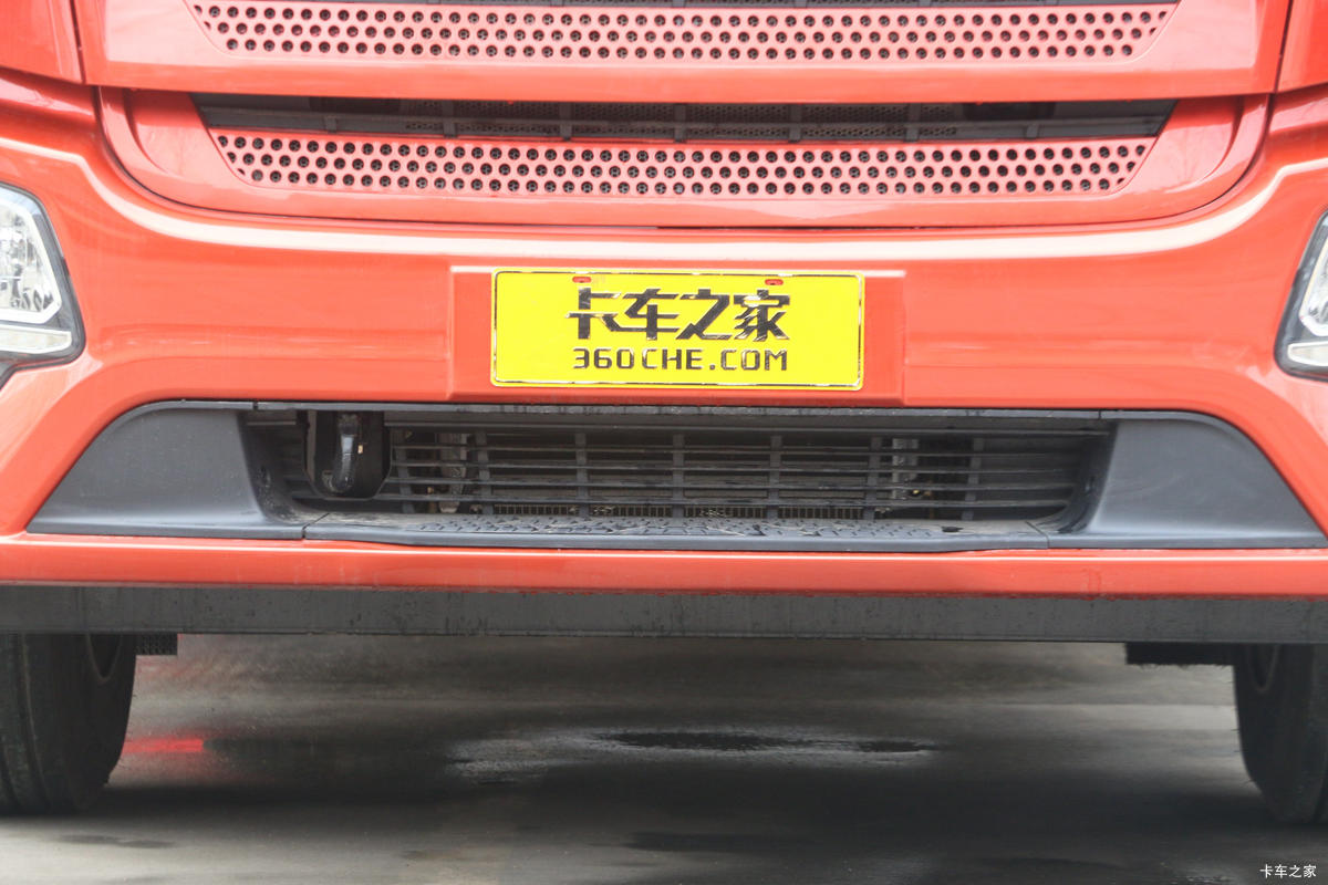 �ൺ��� JK6�п� 260���� 4X2 6.75�ײ�դʽ�ػ���(����)(CA5180CCYP28K1L4E6)���                                                