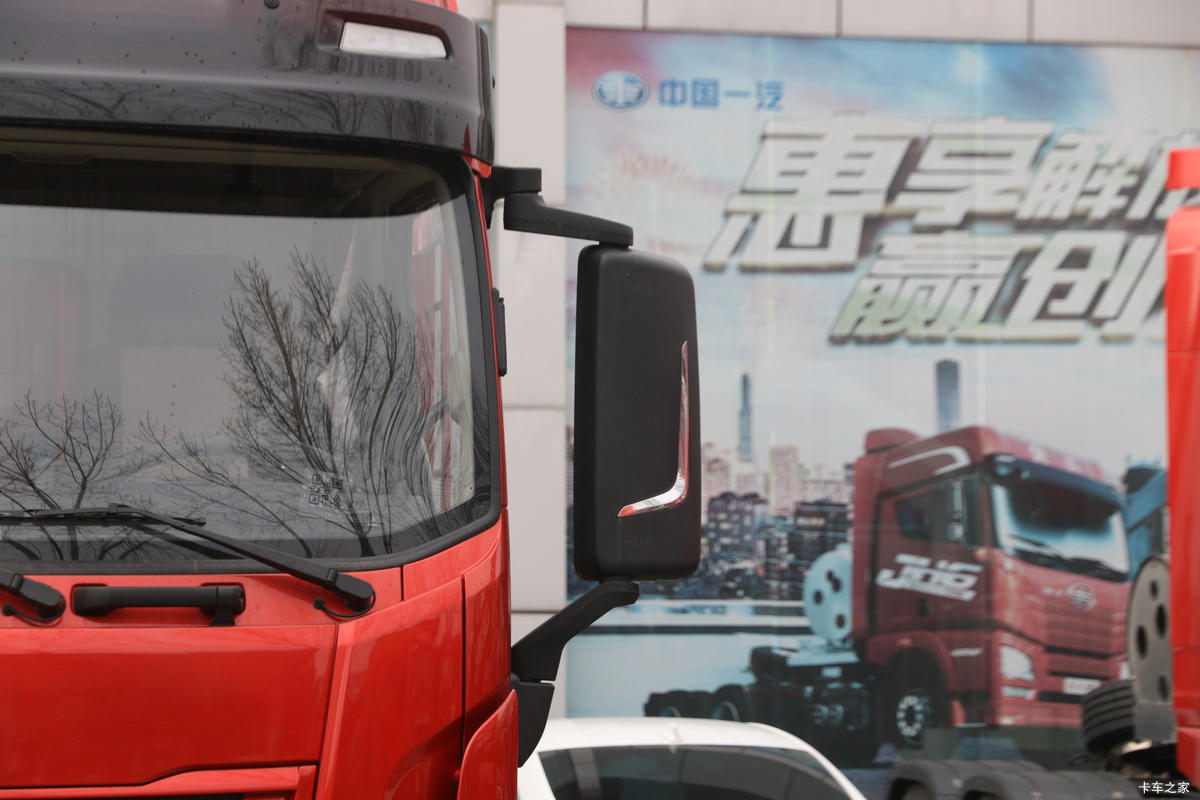 �ൺ��� JK6�п� 260���� 4X2 6.75�ײ�դʽ�ػ���(����)(CA5180CCYP28K1L4E6)���                                                