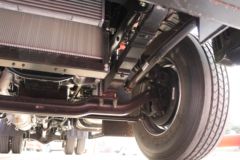 福田 时代领航ES5 金牛王 200马力 4X2 6.8米排半栏板载货车(国六)(BJ1184VKPFG-02)