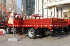 福田 时代领航ES5 金牛王 200马力 4X2 6.8米排半栏板载货车(国六)(BJ1184VKPFG-02)