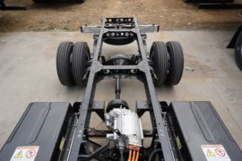 骏铃EV5(原帅铃i5)&nbsp;电动载货车底盘图片