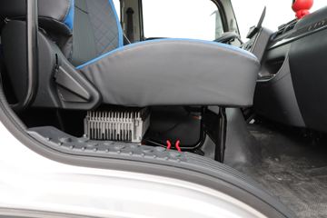  ŷR proϵ 2022 220 6.8 AMTԶʽػ()(BJ5186XXY-1M)ͼƬ