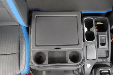  ŷR proϵ 2022 220 6.8 AMTԶʽػ()(BJ5186XXY-1M)ͼƬ