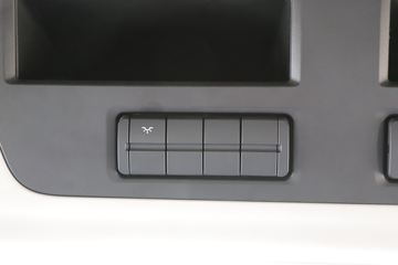  ŷR proϵ 2022 220 6.8 AMTԶʽػ()(BJ5186XXY-1M)ͼƬ