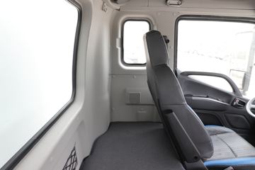  ŷR proϵ 2022 220 6.8 AMTԶʽػ()(BJ5186XXY-1M)ͼƬ