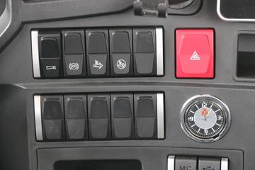 �й�����HOWO ͳ˧ 130���� 4.15��AMT�Զ���������ʽ�ῨͼƬ
