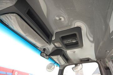 �й�����HOWO ���� 130���� 4.15��AMT�Զ�����ʽ�Ῠ(����)ͼƬ
