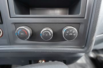 �й�����HOWO ���� 130���� 4.15��AMT�Զ�����ʽ�Ῠ(����)ͼƬ
