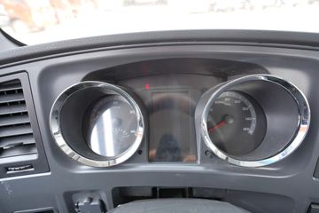 �й�����HOWO ���� 130���� 4.15��AMT�Զ�����ʽ�Ῠ(����)ͼƬ