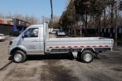 金杯 金卡S30 2022款 标准型 1.6L 123马力 汽油 3米单排栏板微卡(国六)(JKC1032D6L0) 金杯 金卡S30 2022款 标准型 1.6L 123马力 汽油 3米单排栏板微卡(国六)(JKC1032D6L0)