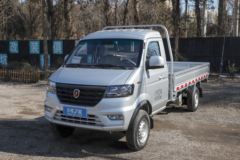 金杯 金卡S3 2024款 基本型 1.6L 123马力 汽油 3米单排栏板微卡(JKC1032D6L2)
