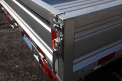 金杯 金卡S30 2022款 标准型 1.6L 123马力 汽油 3米单排栏板微卡(国六)(JKC1032D6L0) 金杯 金卡S30 2022款 标准型 1.6L 123马力 汽油 3米单排栏板微卡(国六)(JKC1032D6L0)