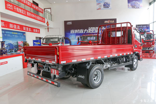 上海润景汽销优惠1.5万 上海骏铃V6载货车火热促销中