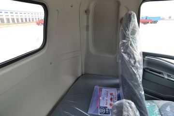 ����ʮͨ ���� 160���� 4X2 �泵�������䳵(STQ5149JSQN6)ͼƬ