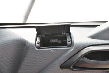 ����ʮͨ ���� 160���� 4X2 �泵�������䳵(STQ5149JSQN6)ͼƬ