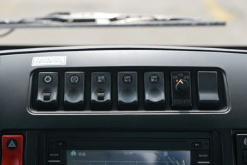 ����ʮͨ ���� 160���� 4X2 �泵�������䳵(STQ5149JSQN6)ͼƬ