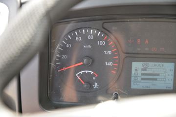 ����ʮͨ ���� 160���� 4X2 �泵�������䳵(STQ5149JSQN6)ͼƬ