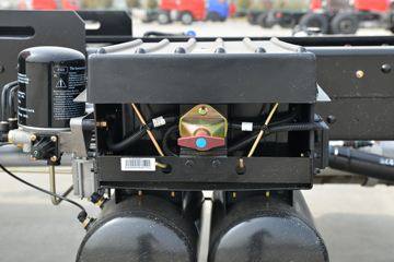 ����ʮͨ ���� 160���� 4X2 �泵�������䳵(STQ5149JSQN6)ͼƬ