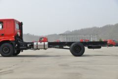 三环十通 昊龙 200马力 4X2 6.75米栏板载货车(国六)(平顶)(STQ1181L10Y2N6) 三环十通 昊龙 200马力 4X2 6.75米栏板载货车(国六)(平顶)(STQ1181L10Y2N6)