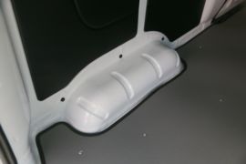 EK07S&nbsp;电动封闭厢货货厢图片