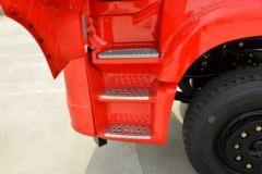 三环十通 昊龙 舒适版 260马力 8X2 8米栏板载货车(国六)(STQ1312L16Y4A6)