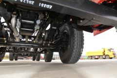 三环十通 昊龙 舒适版 260马力 8X2 8米栏板载货车(国六)(STQ1312L16Y4A6)