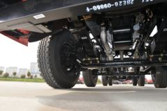 三环十通 昊龙 舒适版 260马力 8X2 8米栏板载货车(国六)(STQ1312L16Y4A6)
