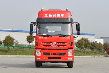 三环十通 昊龙 豪华版 270马力 8X2 6.8米厢式载货车(国六)(STQ5319XXYA6)