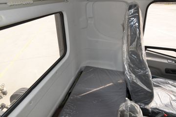 ����ʮͨ ��� ������ 270���� 8X4 7.2�������ػ���(STQ1311L16Y6B6)ͼƬ