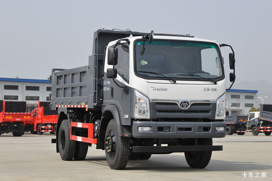 ����ʮͨ T3���� 160���� 4X2 4.2����ж��(STQ3166L03Y2N6)