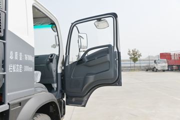 ����ʮͨ T3���� 160���� 4X2 4.2����ж��(STQ3166L03Y2N6)ͼƬ