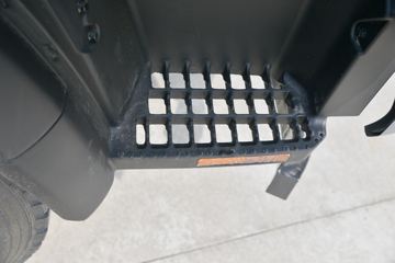 ����ʮͨ T3���� 160���� 4X2 4.2����ж��(STQ3166L03Y2N6)ͼƬ