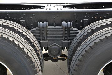 ����ʮͨ ��� ������ 270���� 8X4 7.2�������ػ���(STQ1311L16Y6B6)ͼƬ