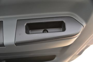 ����ʮͨ T3���� 160���� 4X2 4.2����ж��(STQ3166L03Y2N6)ͼƬ