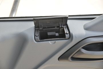 ����ʮͨ T3���� 160���� 4X2 4.2����ж��(STQ3166L03Y2N6)ͼƬ