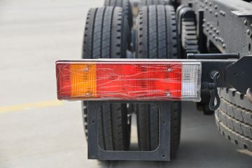 ����ʮͨ ��� ������ 270���� 8X4 7.2�������ػ���(STQ1311L16Y6B6)ͼƬ