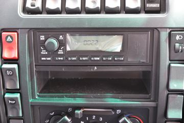 ����ʮͨ T3���� 160���� 4X2 4.2����ж��(STQ3166L03Y2N6)ͼƬ